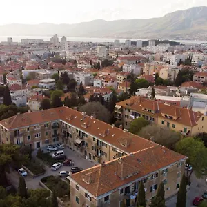 Niteroni , Split Croatia