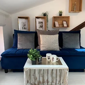 Quiet Corner Apartament