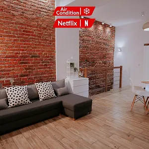 Apartment Old Town Wawel Premium - 60m2, Krakow